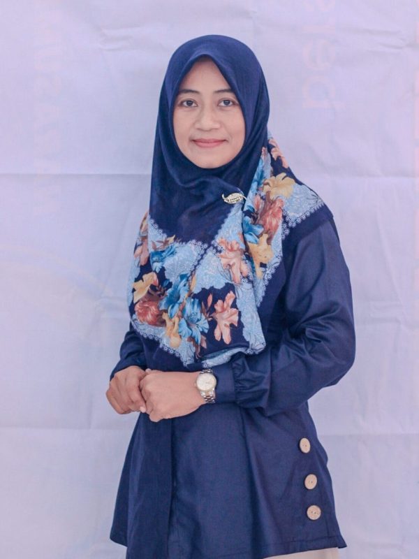 3. Erlin Widiana, S.Pd. (Waka. Sarana Prasarana) 3. Erlin Widiana, S.Pd. (Waka. Sarana Prasarana)