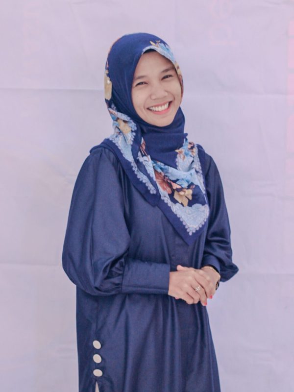 36. Ilma Hannisa_, Lc. (Guru Mitra 6A & Guru B. Arab) 36. Ilma Hannisa_, Lc. (Guru Mitra 6A & Guru B. Arab)
