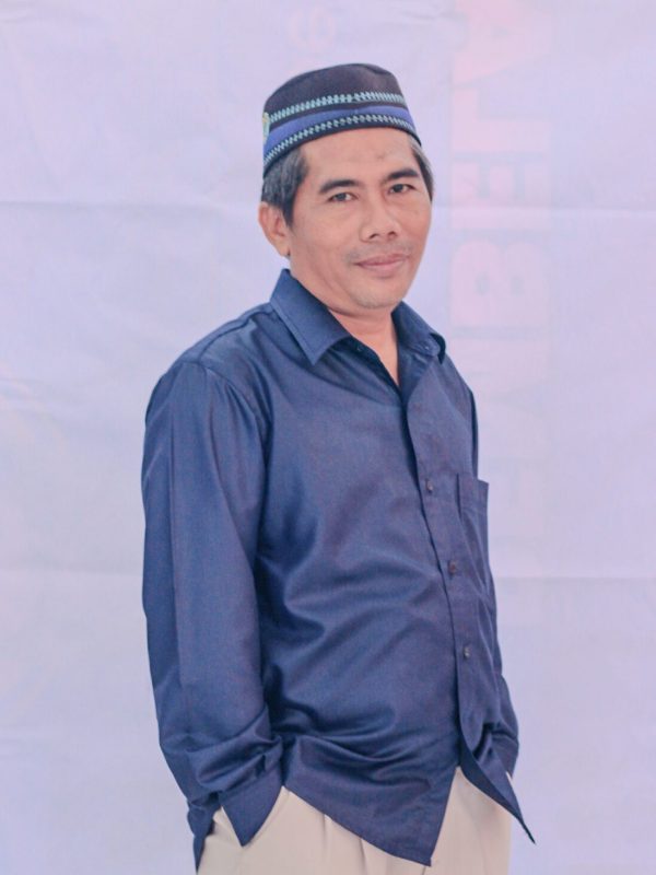 9. Abdul Kholiq, S.Pd. (Guru Kelas 1C) 9. Abdul Kholiq, S.Pd. (Guru Kelas 1C)